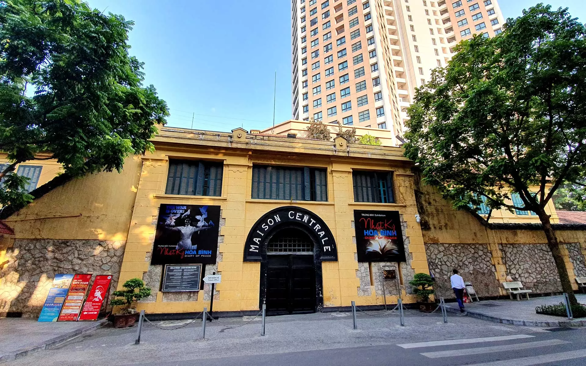 Hoa Lo Prison Museum – “The Hanoi Hilton”