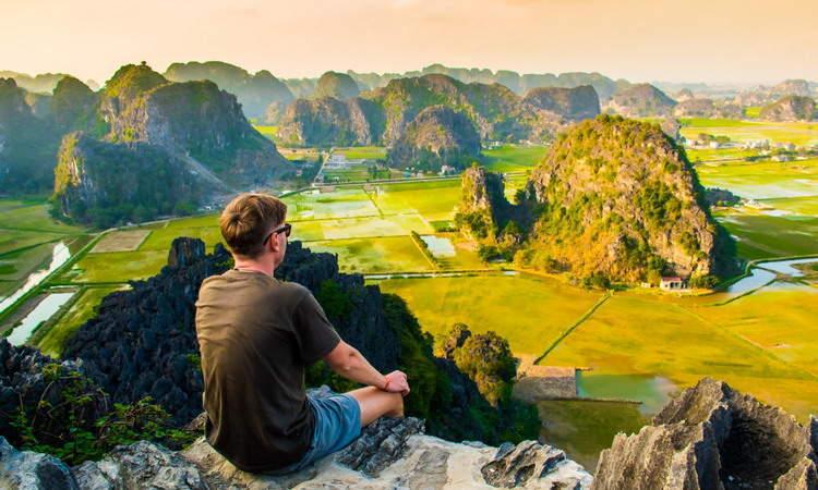 Guides for Mua Cave in Ninh Binh