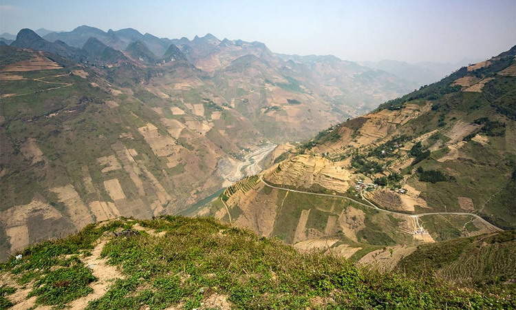 Meo Vac Village - Ha Giang Tour