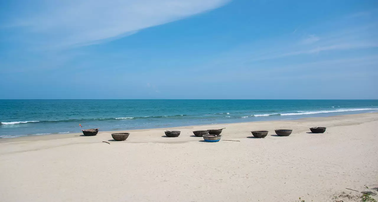 Non Nuoc Beach