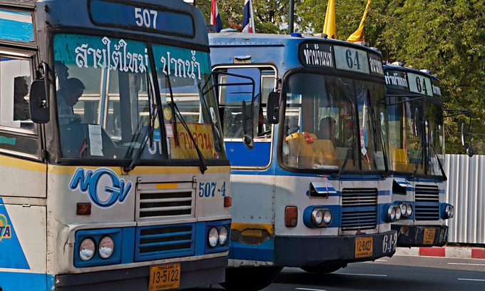 Thailand plans bus route to Laos, Vietnam