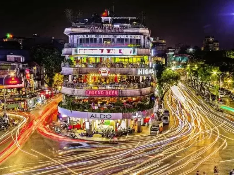 Dong Kinh Nghia Thuc Square