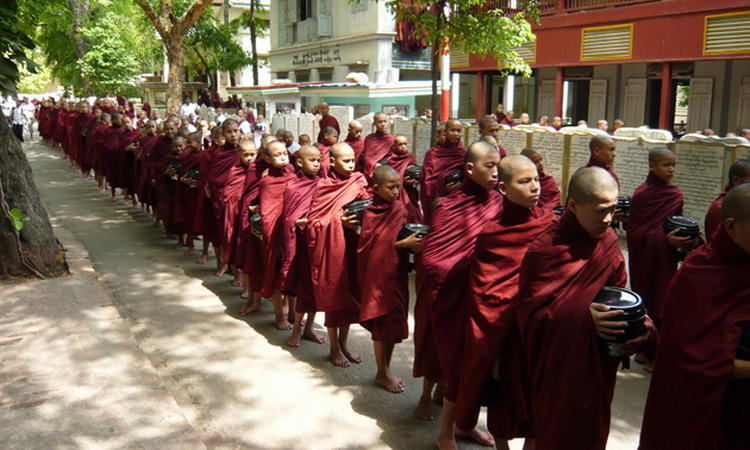 Mahagandayon Monastery Myamnar
